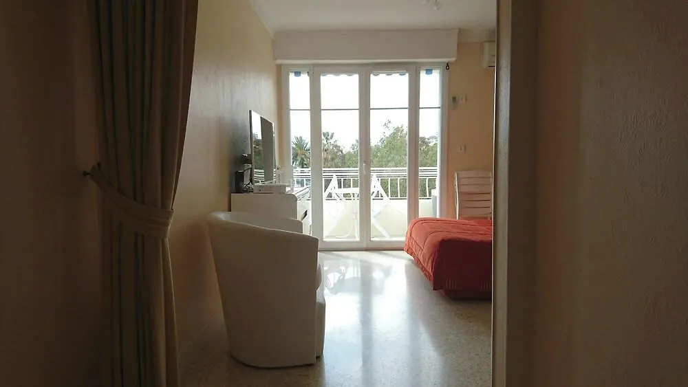 Studio 3 Etoiles Vue Mer 150M Plages Parking Clim Wifi Cannes