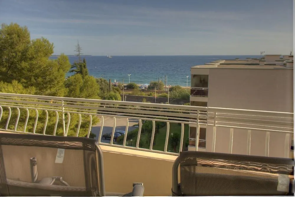 Apartment Studio 3 Etoiles Vue Mer 150M Plages Parking Clim Wifi Cannes France