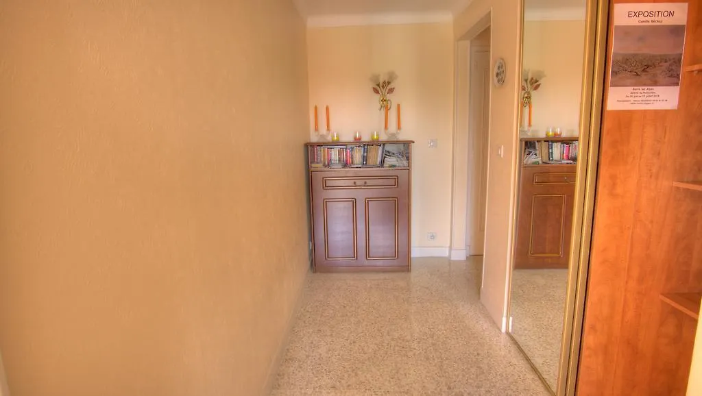 Studio 3 Etoiles Vue Mer 150M Plages Parking Clim Wifi Cannes